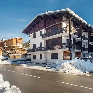 https://la-corde-delavay.hotels-rhonealpes.com